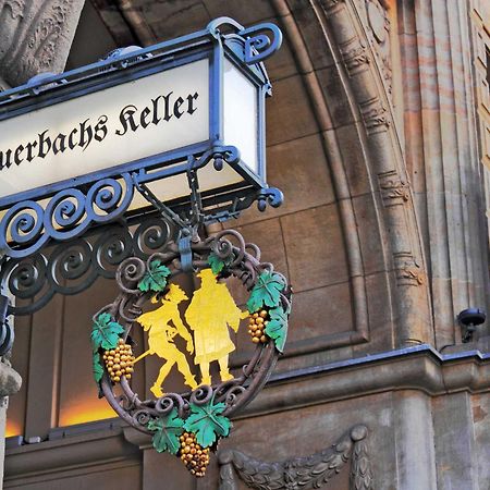 Victor'S Residenz-Hotel ไลป์ซิก ภายนอก รูปภาพ