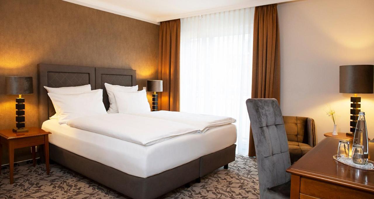 Victor'S Residenz-Hotel ไลป์ซิก ภายนอก รูปภาพ
