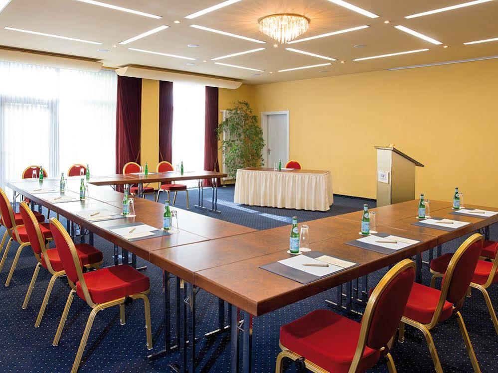 Victor'S Residenz-Hotel ไลป์ซิก ภายนอก รูปภาพ